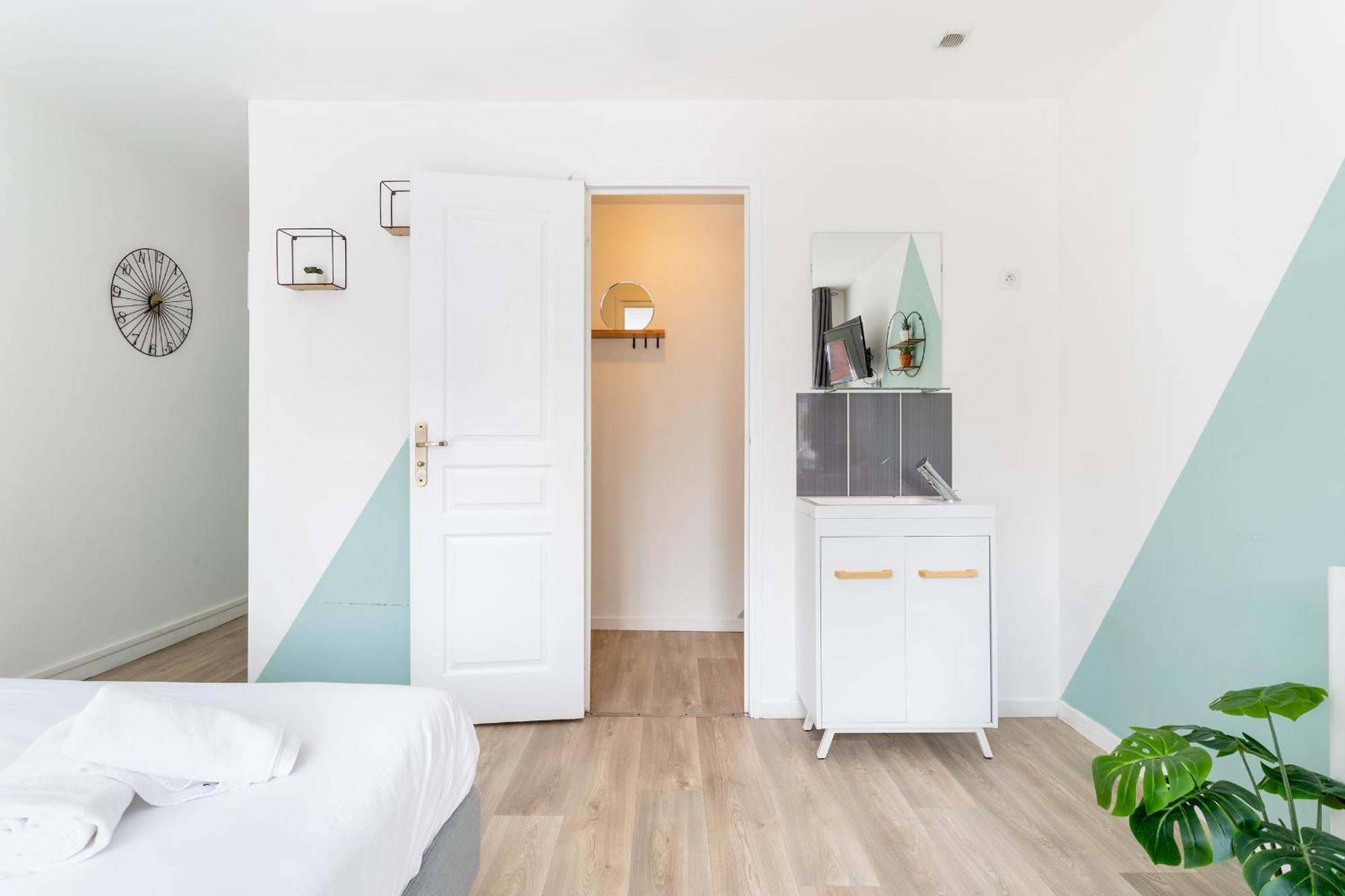 S&K Suite Grande Rue Roubaix - Chambre Spacieuse Et Sdb Privee - Netflix Et Cuisine Екстер'єр фото