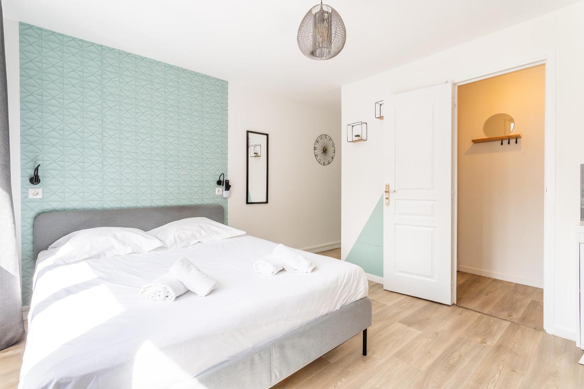 S&K Suite Grande Rue Roubaix - Chambre Spacieuse Et Sdb Privee - Netflix Et Cuisine Екстер'єр фото